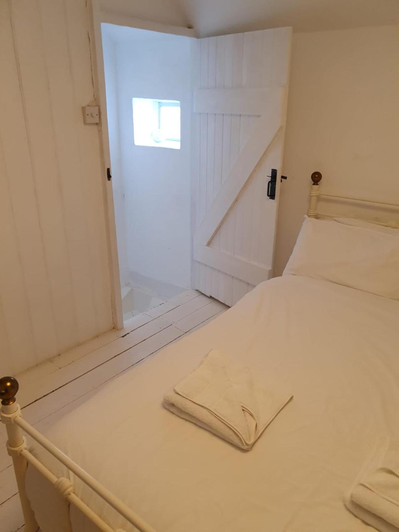 Alma Cottage - Cosy Romantic Retreat - Log Burner Ramsgate Esterno foto